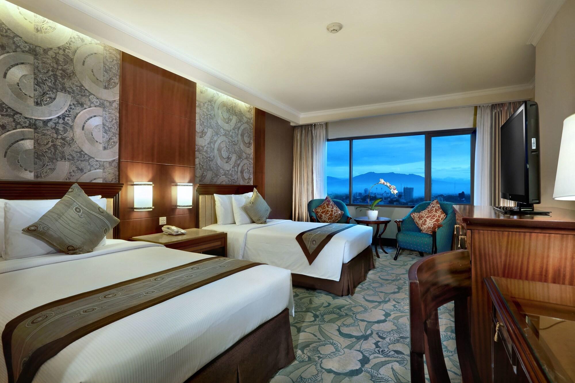 Aston Tropicana Hotel Bandung Zewnętrze zdjęcie