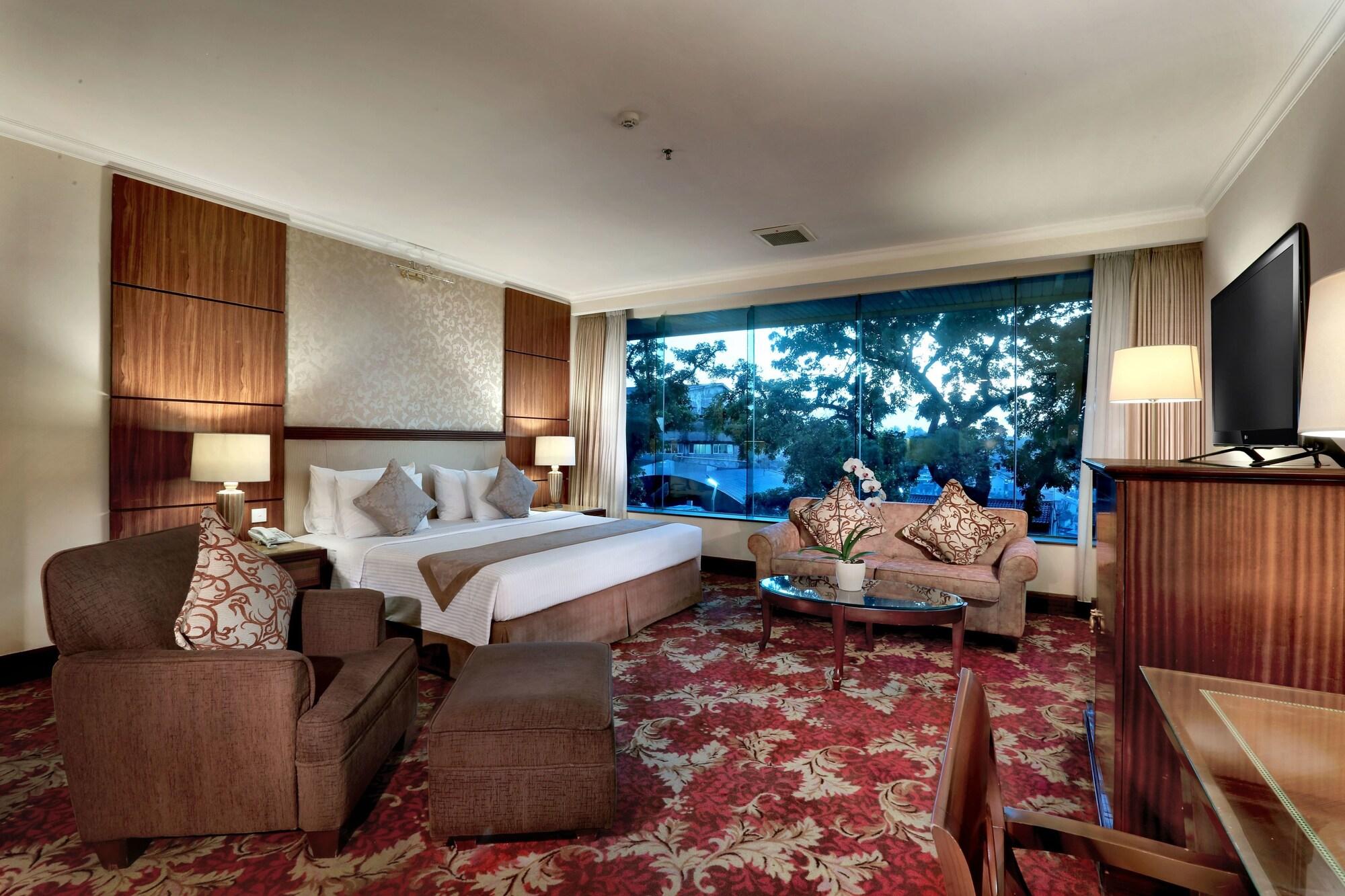 Aston Tropicana Hotel Bandung Zewnętrze zdjęcie
