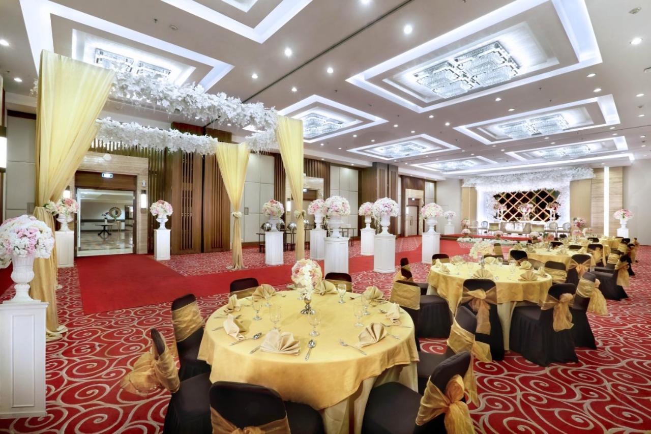 Aston Tropicana Hotel Bandung Zewnętrze zdjęcie