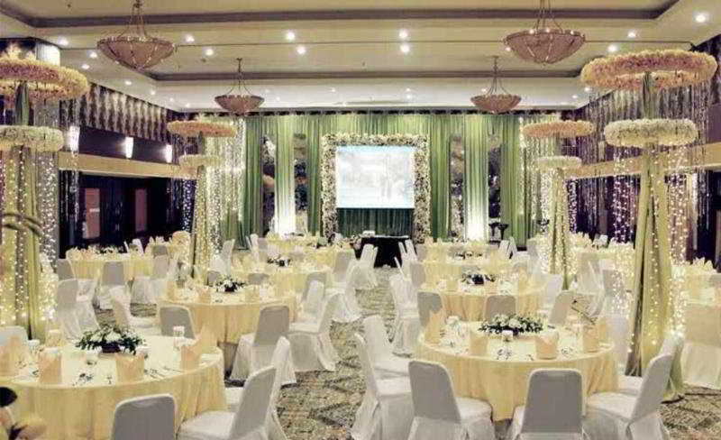 Aston Tropicana Hotel Bandung Zewnętrze zdjęcie