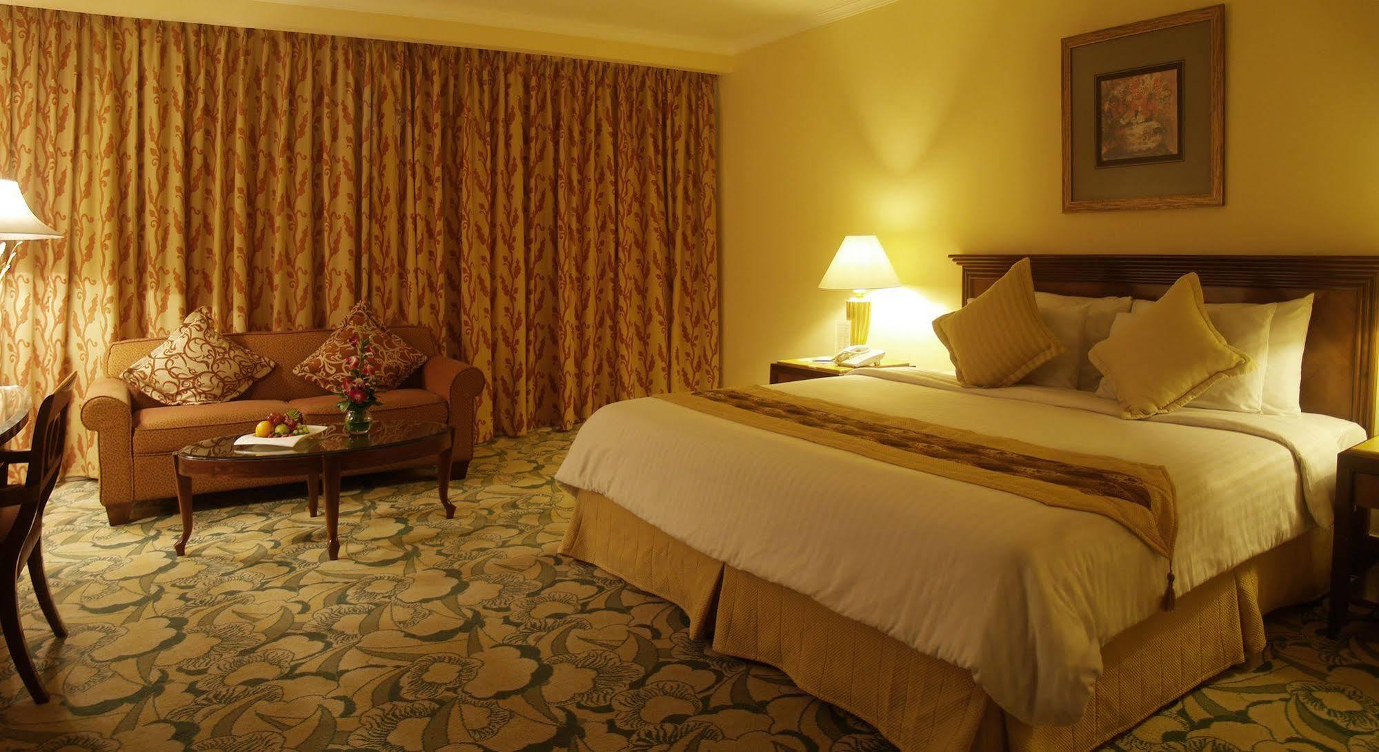 Aston Tropicana Hotel Bandung Zewnętrze zdjęcie