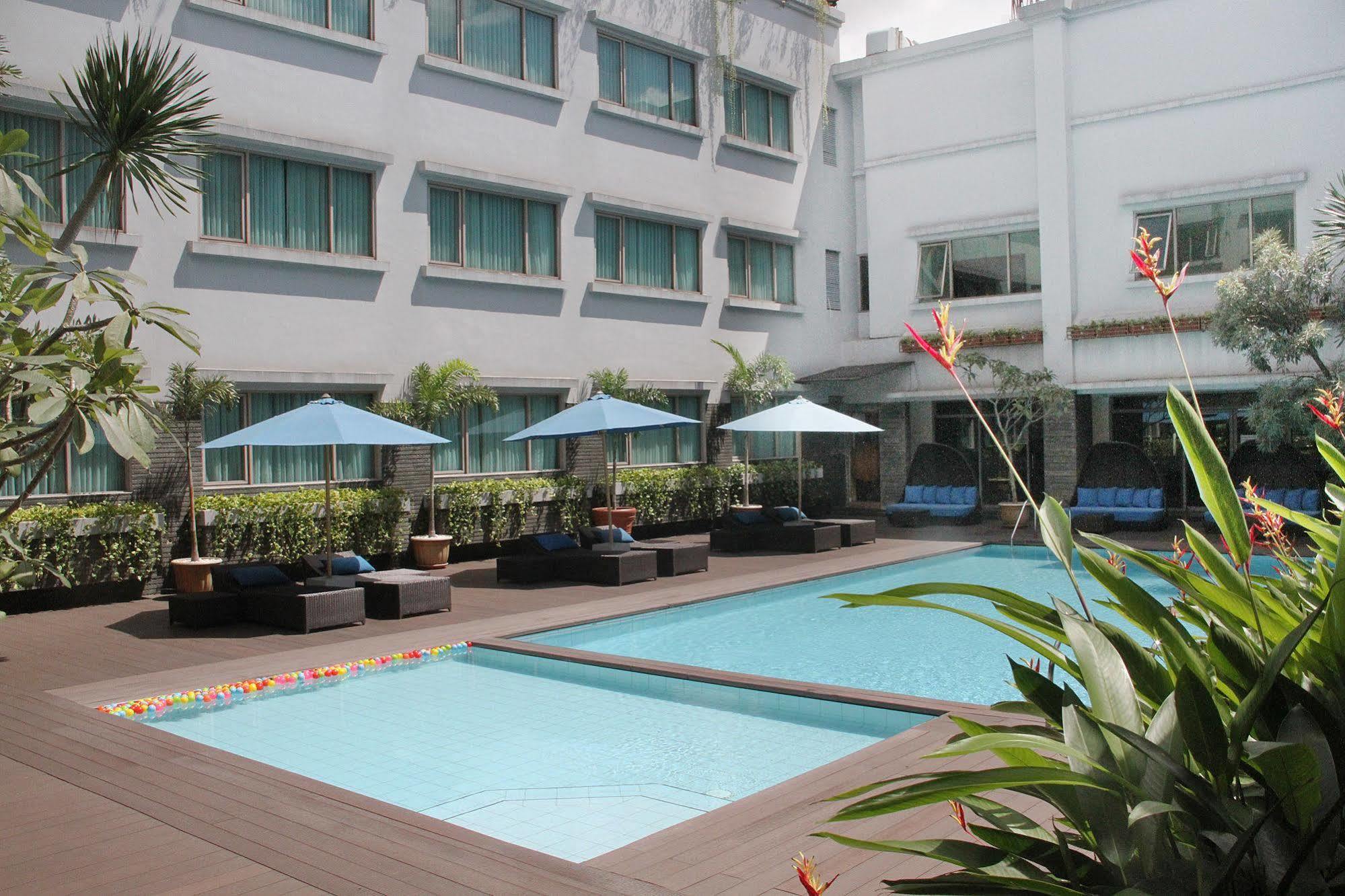Aston Tropicana Hotel Bandung Zewnętrze zdjęcie
