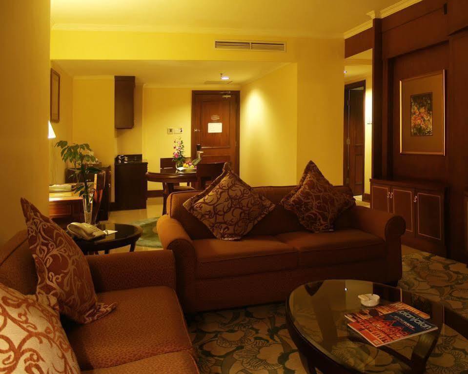 Aston Tropicana Hotel Bandung Zewnętrze zdjęcie
