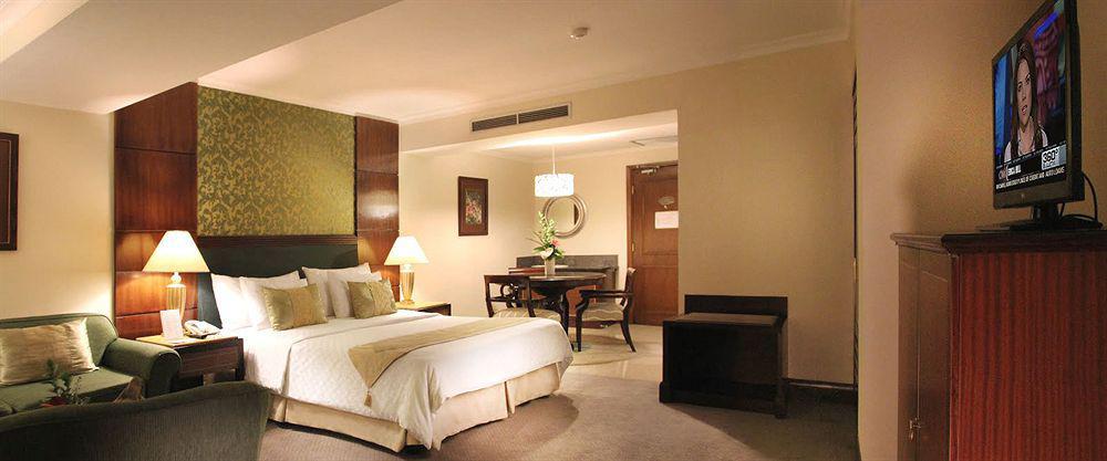 Aston Tropicana Hotel Bandung Zewnętrze zdjęcie
